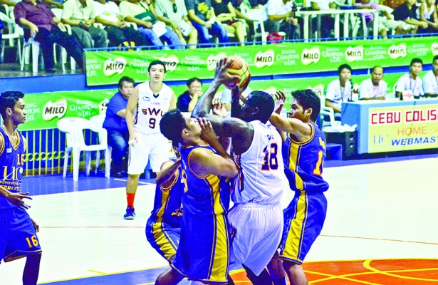 Cobras break from tight ball game