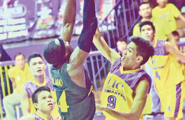 Baby Warriors slay Baby Panthers